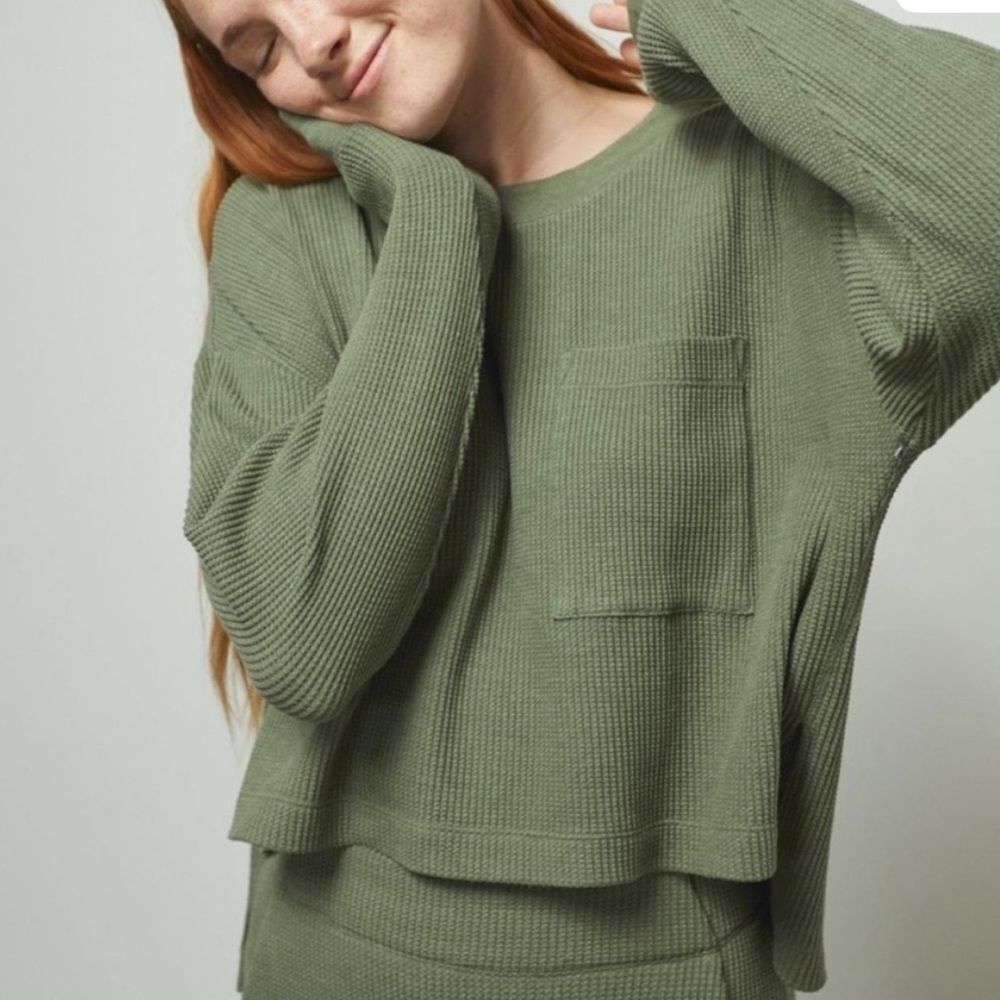 Lunya Restore waffle Thermal Crewneck oversized cropped Sz XS /S shirt